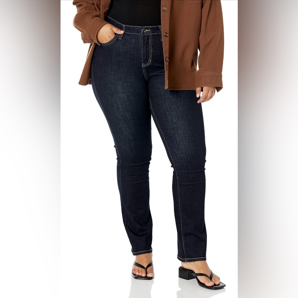 JAG Jeans Women's Plus Size Eloise Mid Rise Bootcut Jeans, 18W